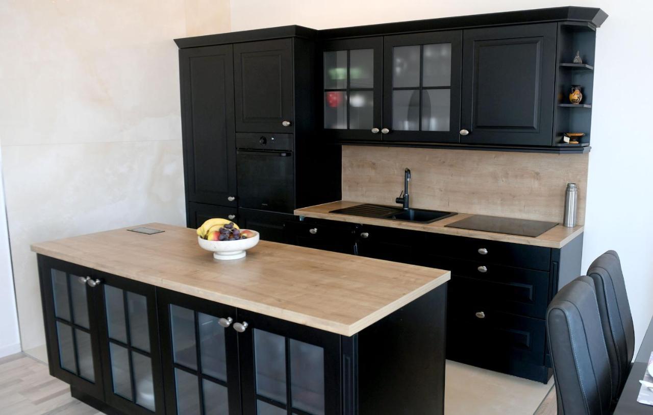 Divia Apartment Rijeka Luaran gambar