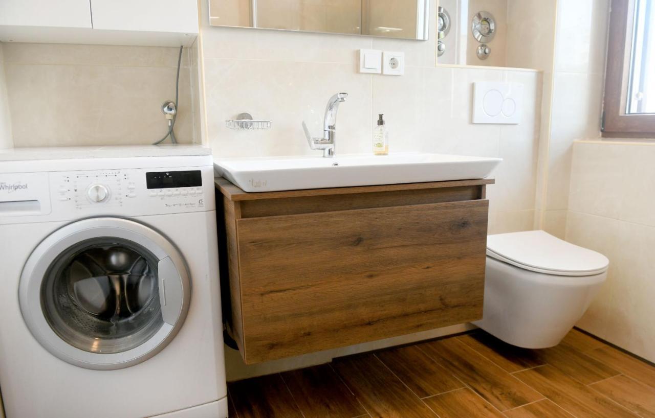 Divia Apartment Rijeka Luaran gambar
