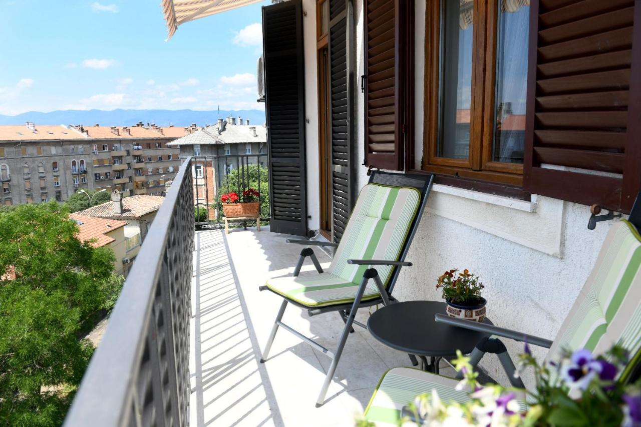 Divia Apartment Rijeka Luaran gambar